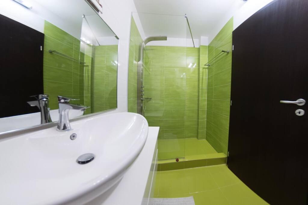 Ferienwohnung Central Oasis Bukarest Exterior foto